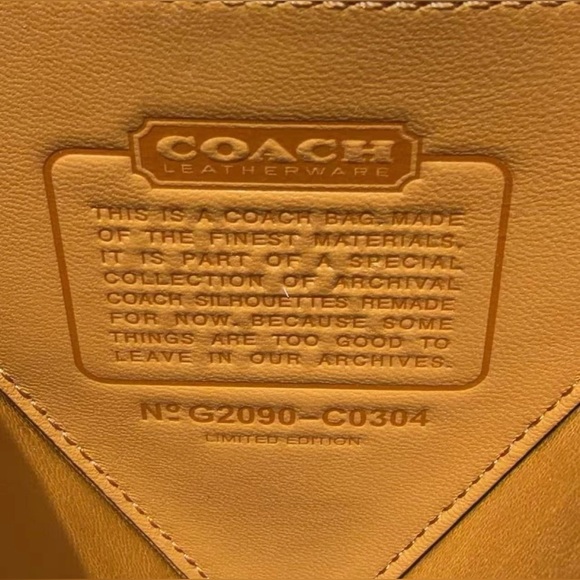 Coach City Blocks Triangle Bag C0304 NWT Limited Edition - Picture 4 of 10